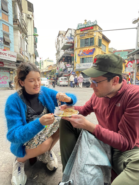 Eat Like A Local- Hanoi Street Food & Hidden Path